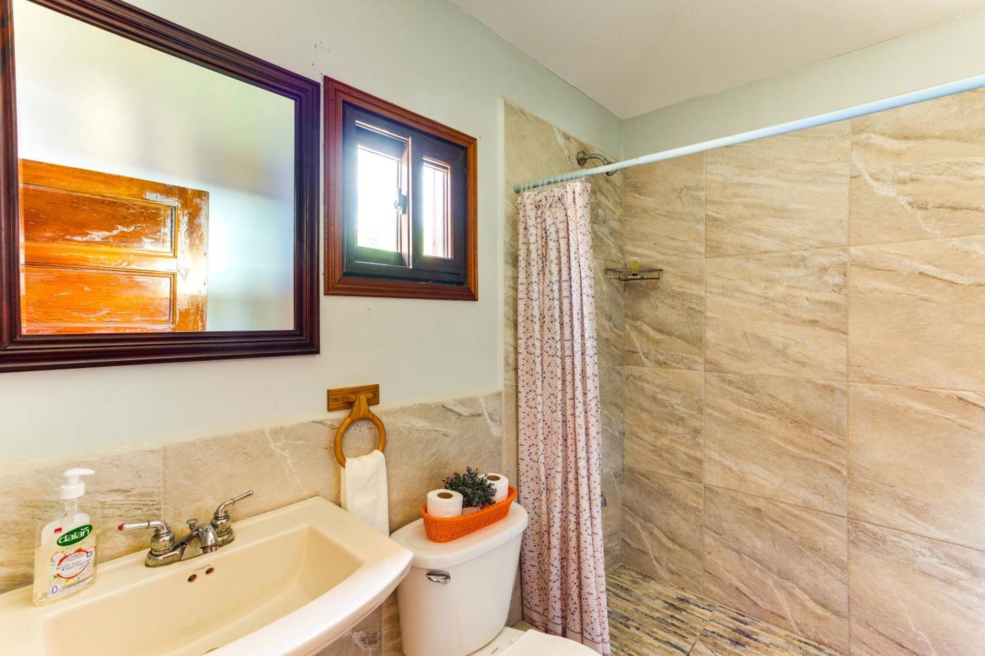 Coconut Row Boutique Hotel Hopkins Zewnętrze zdjęcie