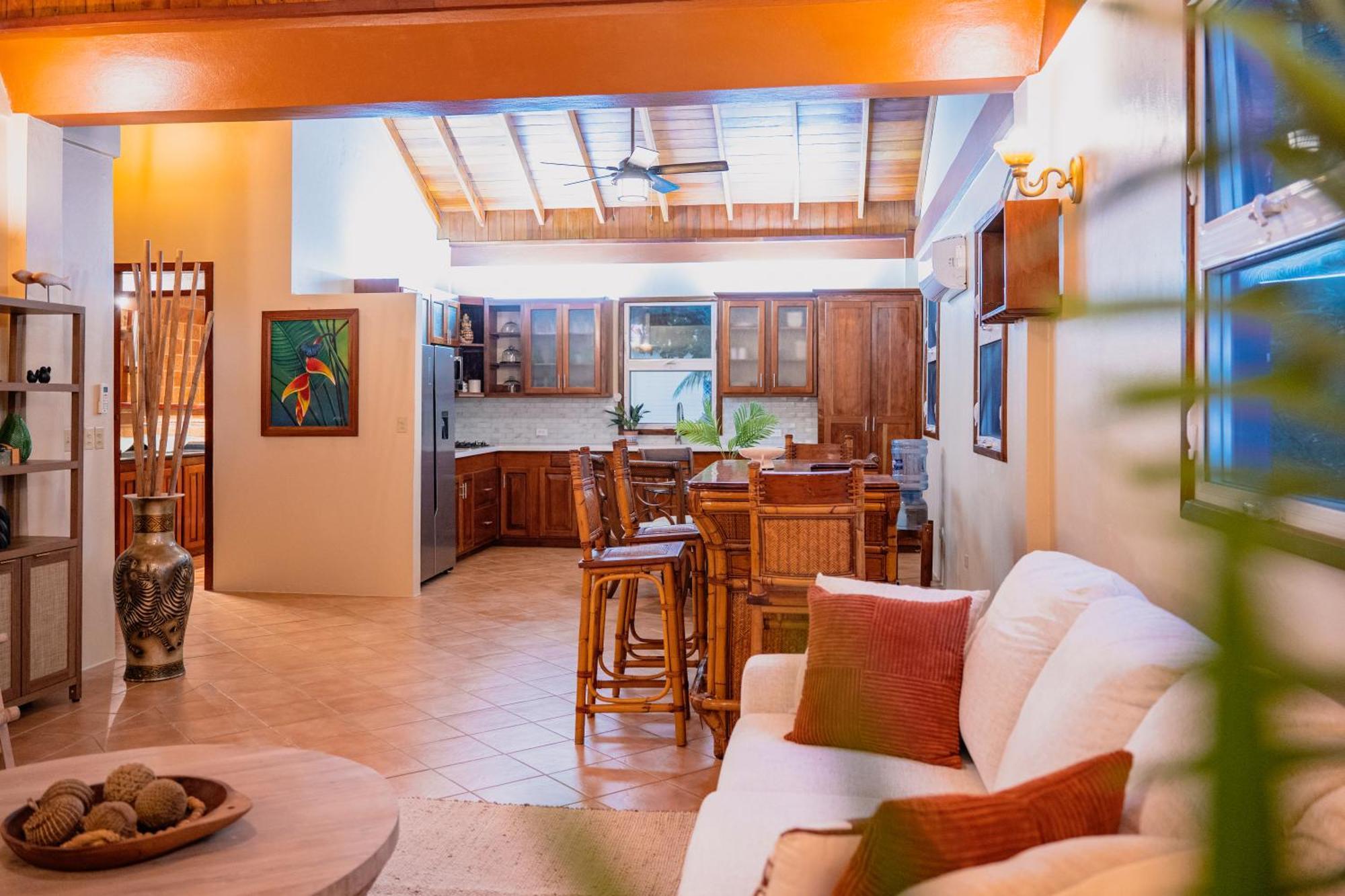 Coconut Row Boutique Hotel Hopkins Zewnętrze zdjęcie